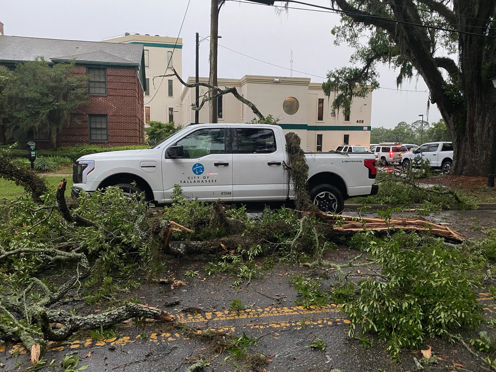 a City of Tallahassee vehicle responding to damage